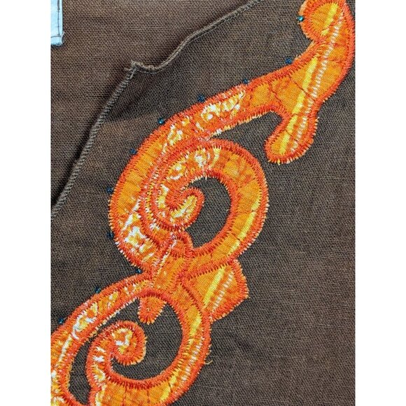 AKC Women Plus size 1X Embellished Southwestern Aztec Side Slit Linen Blend Top - Picture 6 of 12